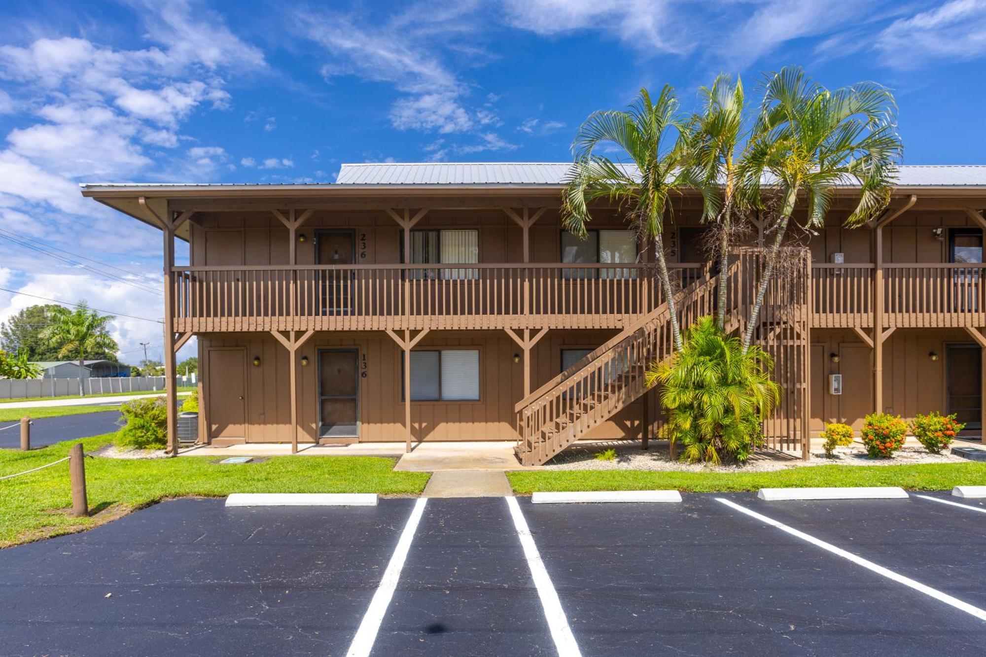 Bass & Sun Condominium 2/2 Bedroom Clewiston Exterior photo