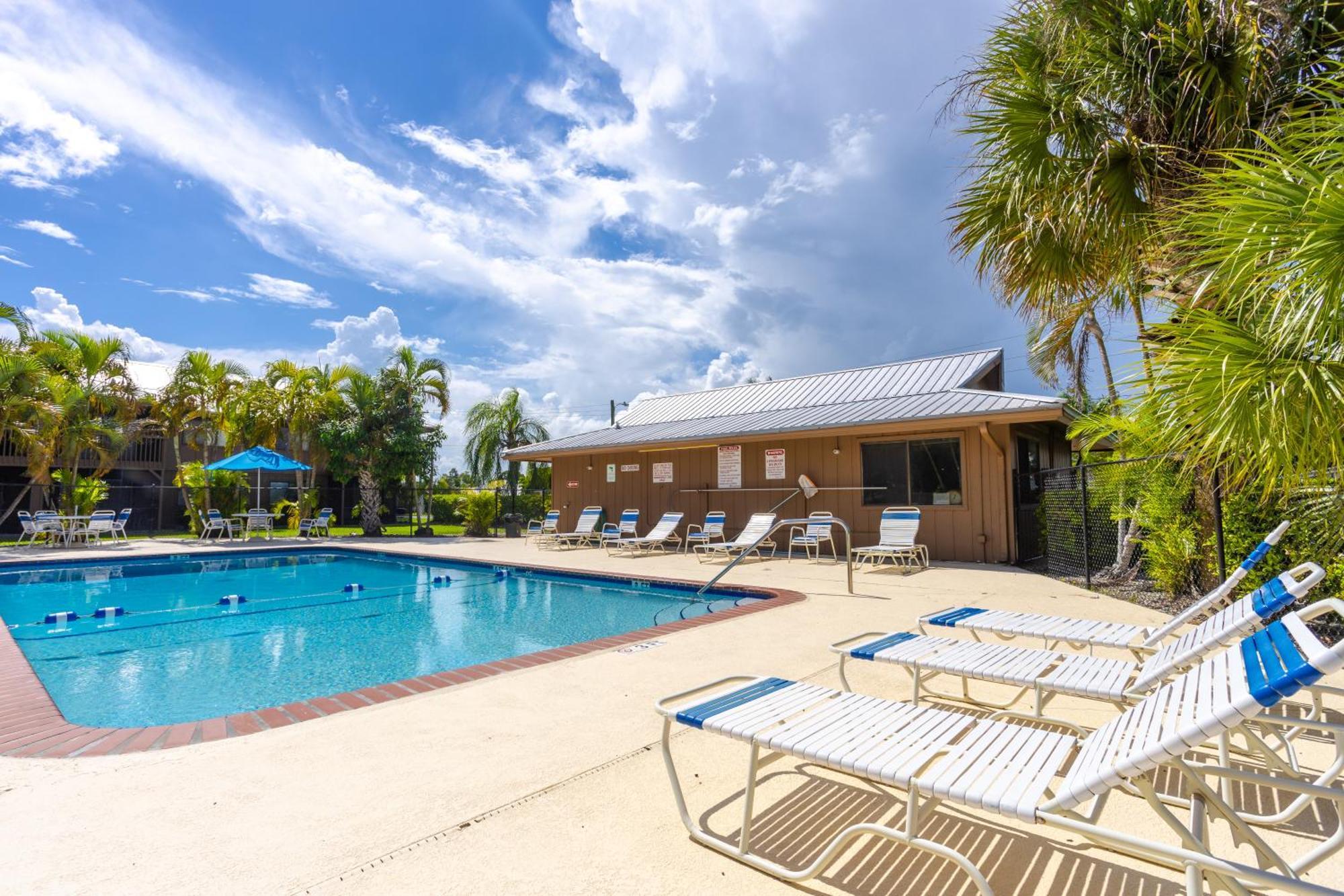 Bass & Sun Condominium 2/2 Bedroom Clewiston Exterior photo